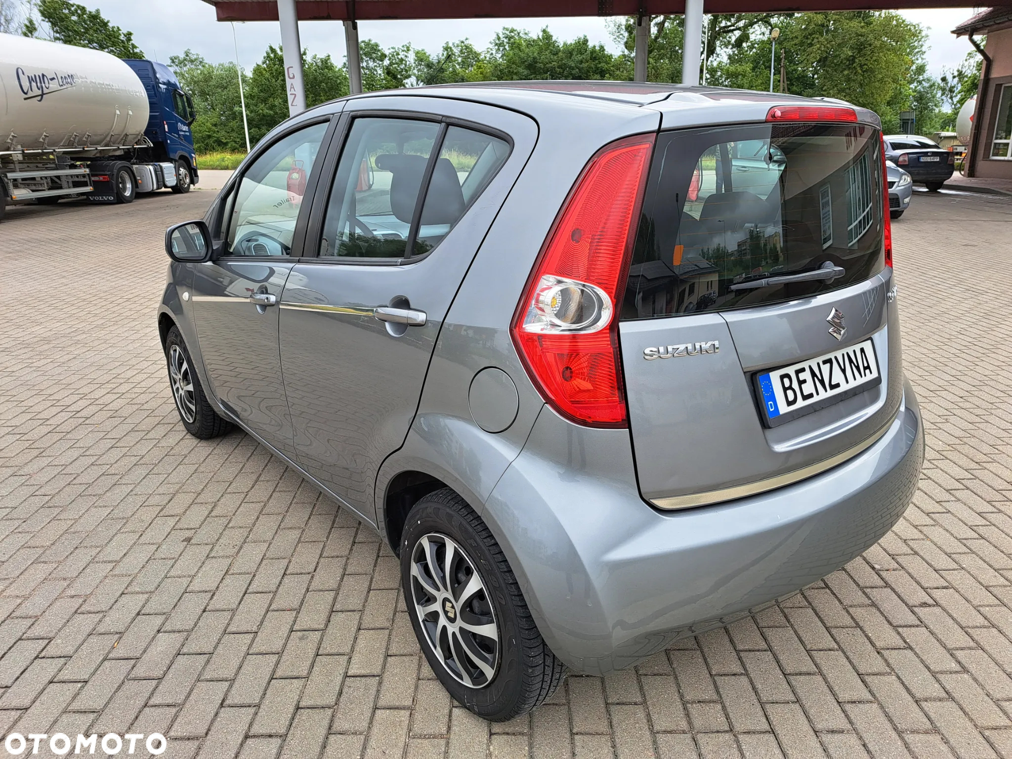 Suzuki Splash 1.0 Club - 9