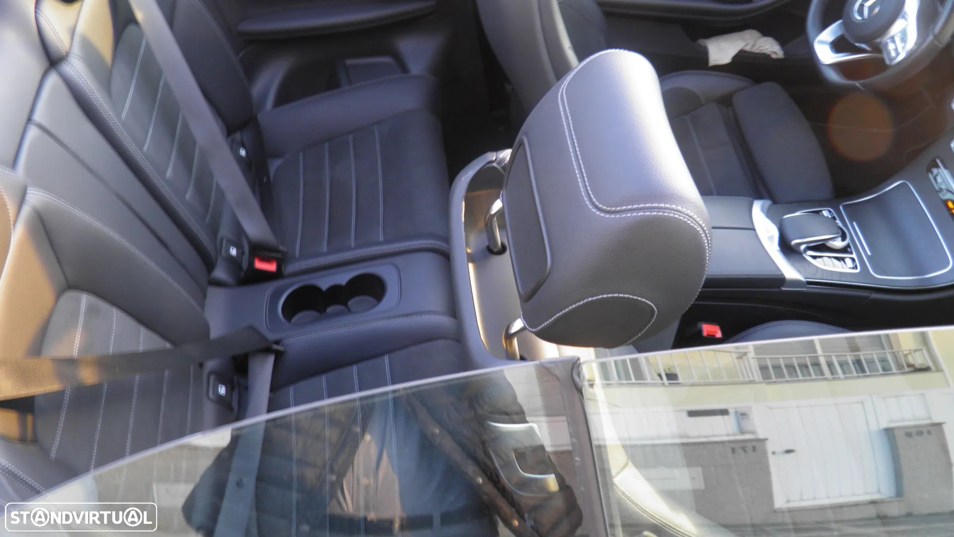 Mercedes-Benz C 200 AMG Line - 16