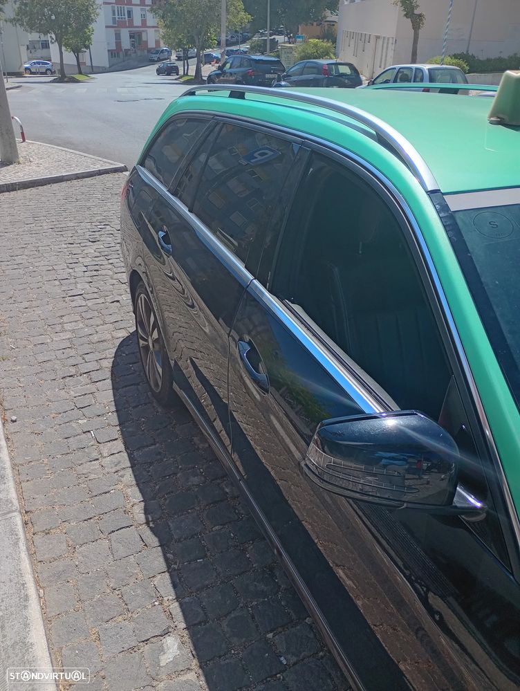 Mercedes-Benz E 220 BlueTEC 9G-TRONIC - 12