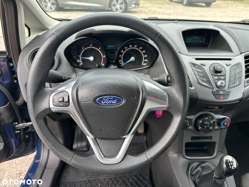 Ford Fiesta - 17