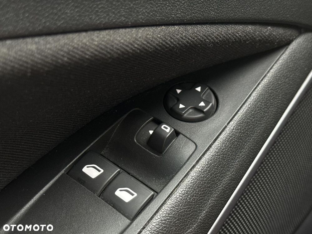 Opel Crossland 1.2 T - 18