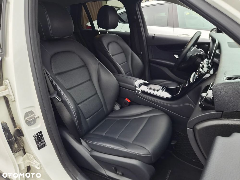 Mercedes-Benz GLC 200 4-Matic - 8