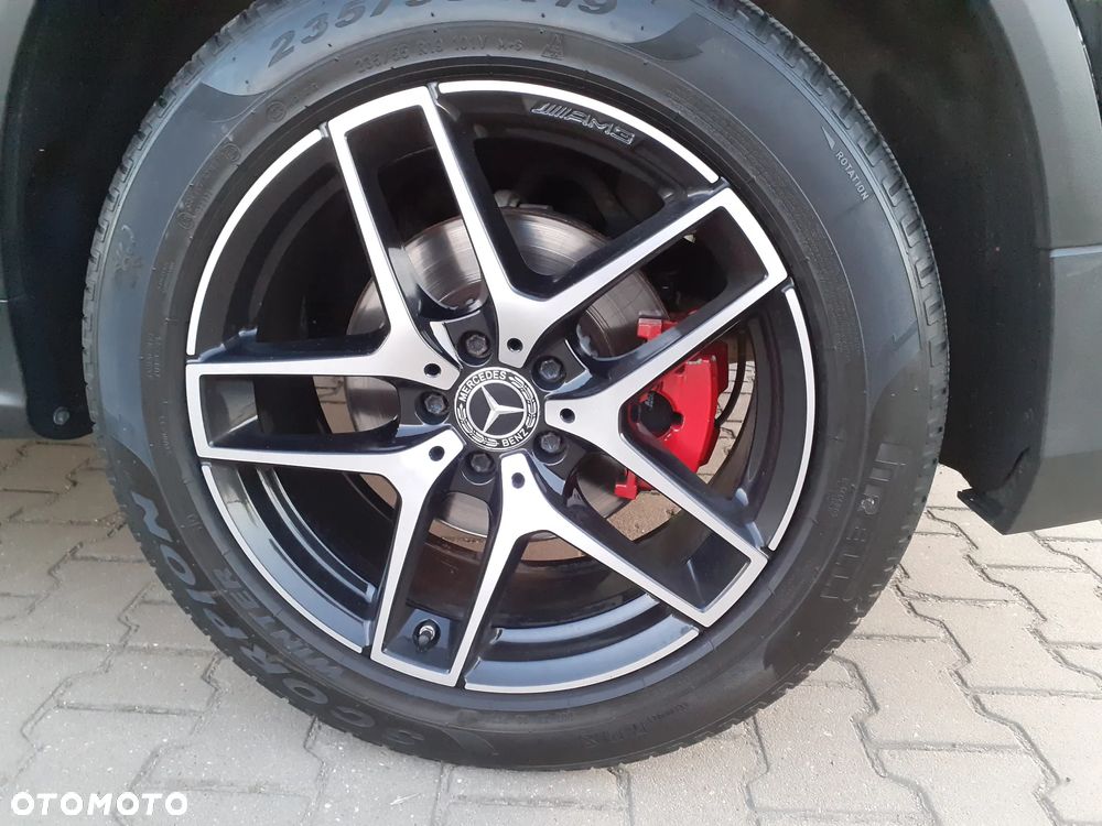 Mercedes-Benz GLC 220 d 4Matic 9G-TRONIC AMG Line - 17