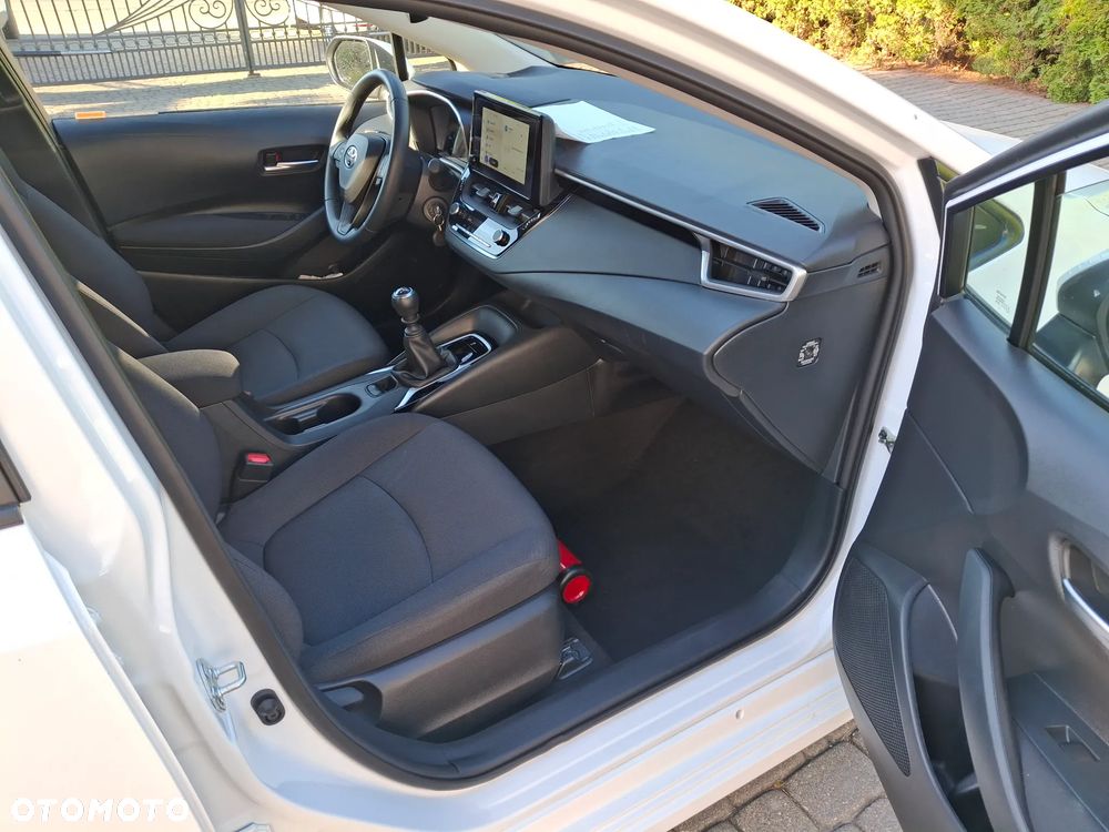Toyota Corolla 1.5 Comfort - 16