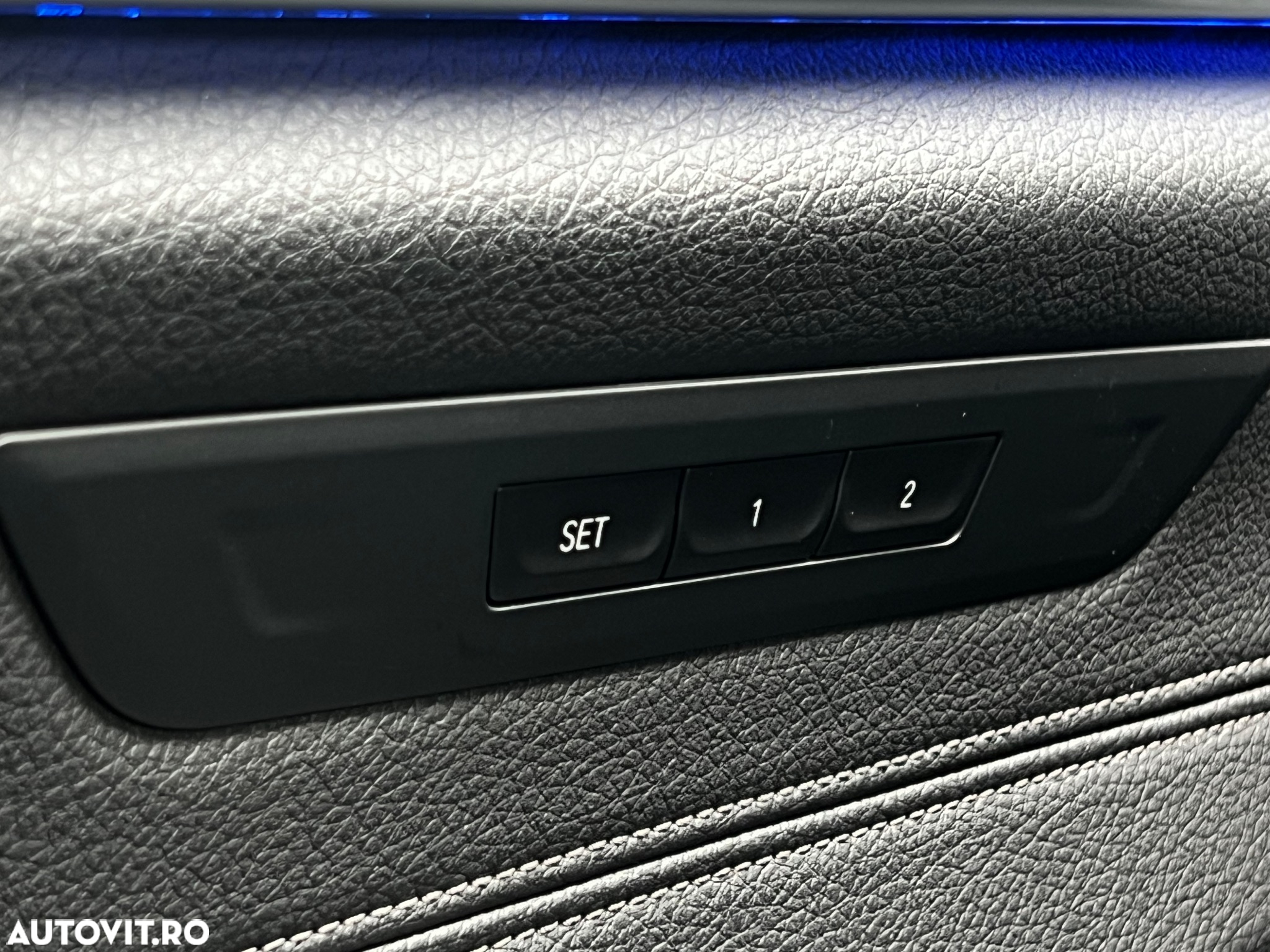 BMW Seria 5 520d xDrive AT - 25