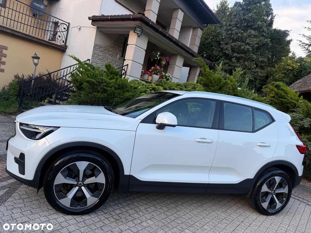 Volvo XC 40 B3 B DKG Plus Dark - 4