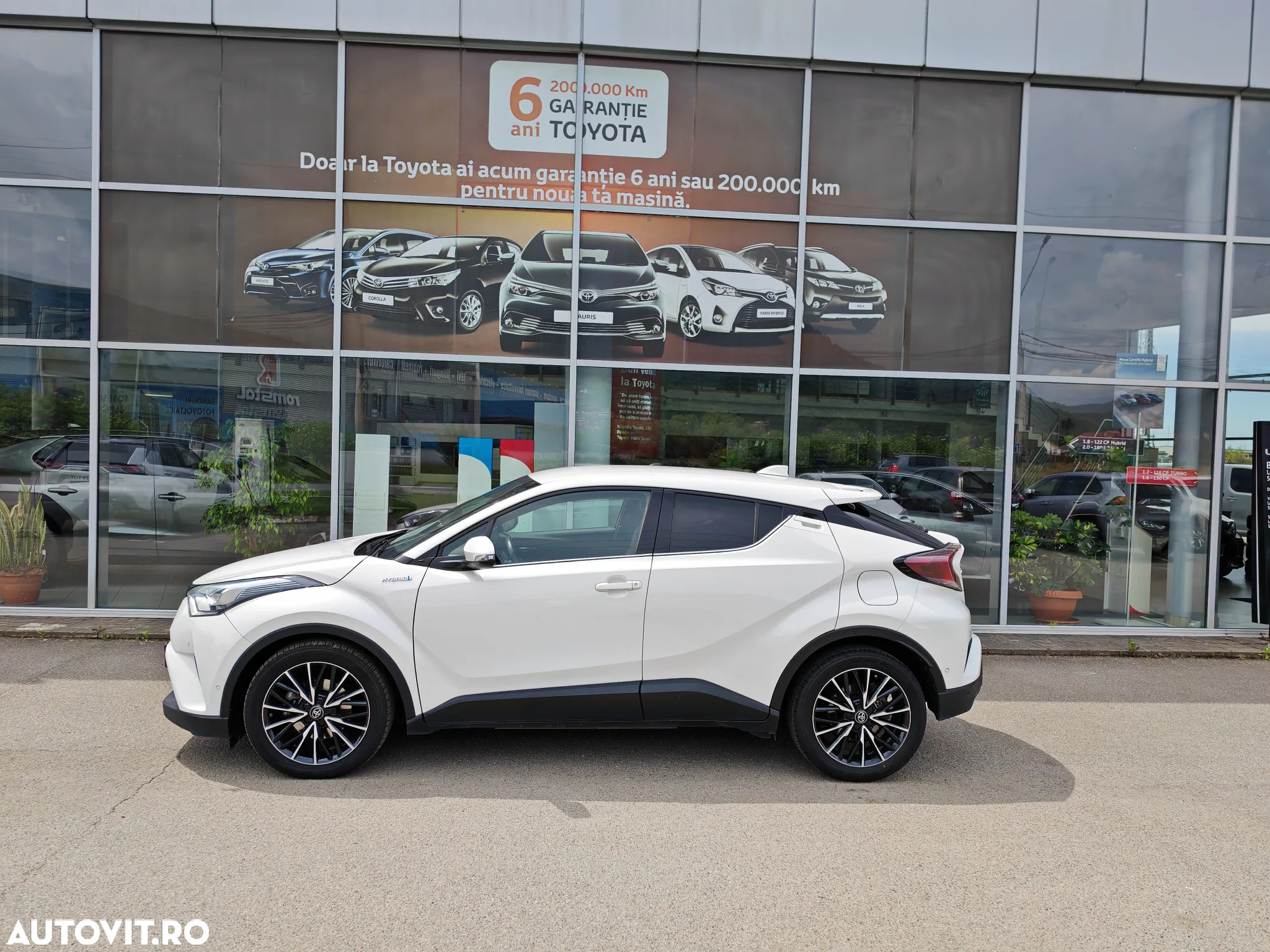 Toyota C-HR 1.8 HSD 4x2 CVT C-lassy LED - 5