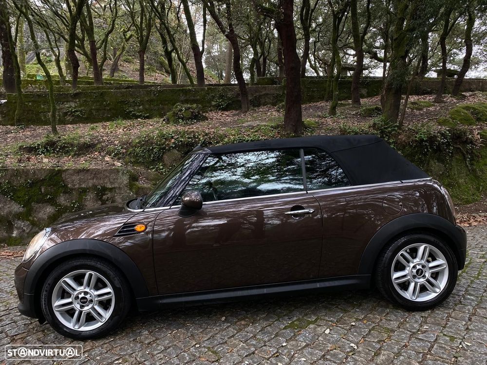 MINI 3 Portas Cooper D - 13