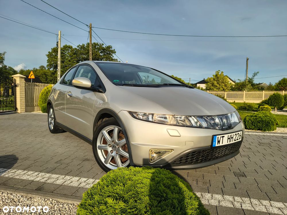 Honda Civic 1.8i-VTEC Executive - 1