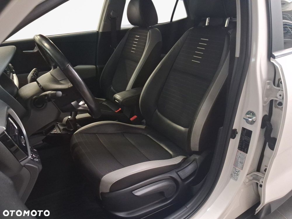 Kia Stonic 1.0 T-GDI L - 7
