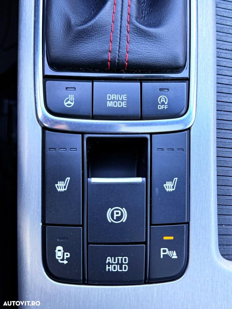 Kia Optima Sportagon 1.7 CRDI DCT GT Line - 29