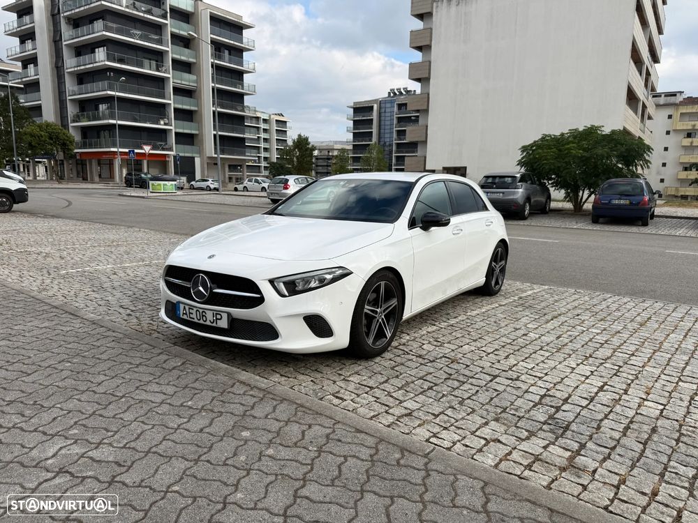 Mercedes-Benz A 180 d 7G-DCT - 2