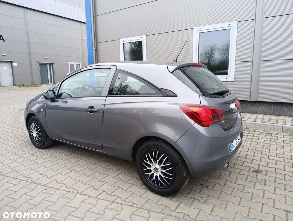 Opel Corsa 1.2 16V Essentia - 13