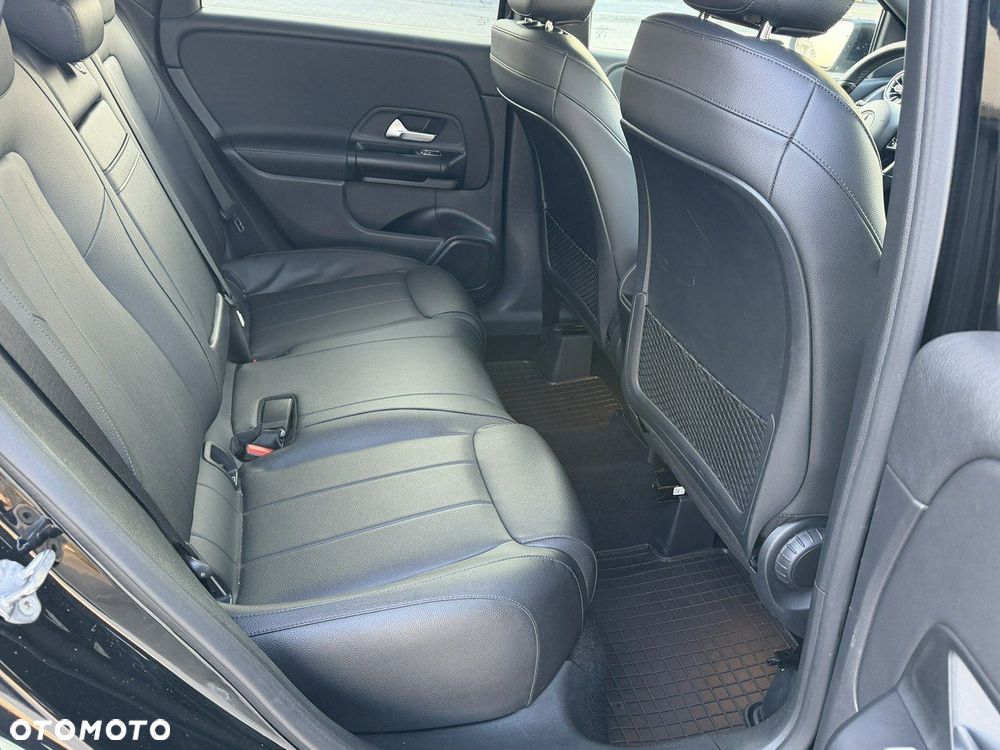 Mercedes-Benz Klasa B 200 d Progressive 8G-DCT - 33