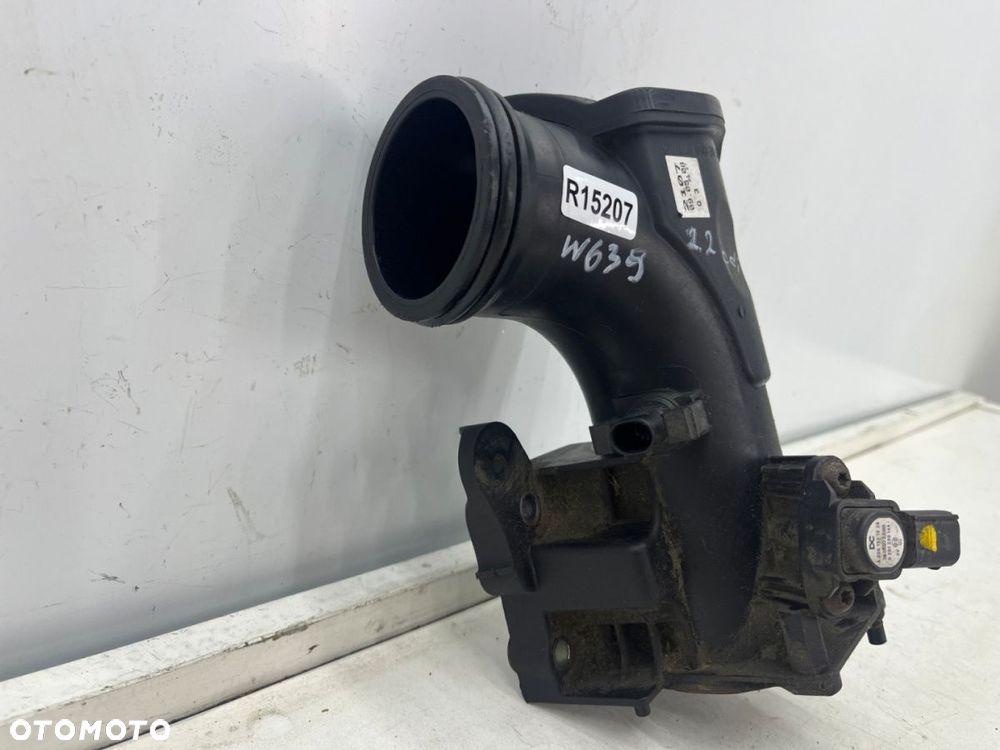Rura Mercedes Vito w639 2.2cdi łącznik dolotu powietrza przewód turbiny intercoolera a6460902637 - 2