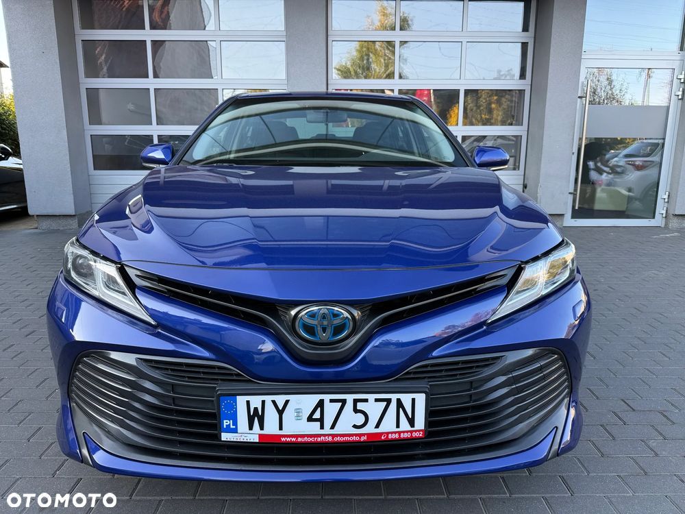 Toyota Camry 2.5 Hybrid Comfort CVT - 2