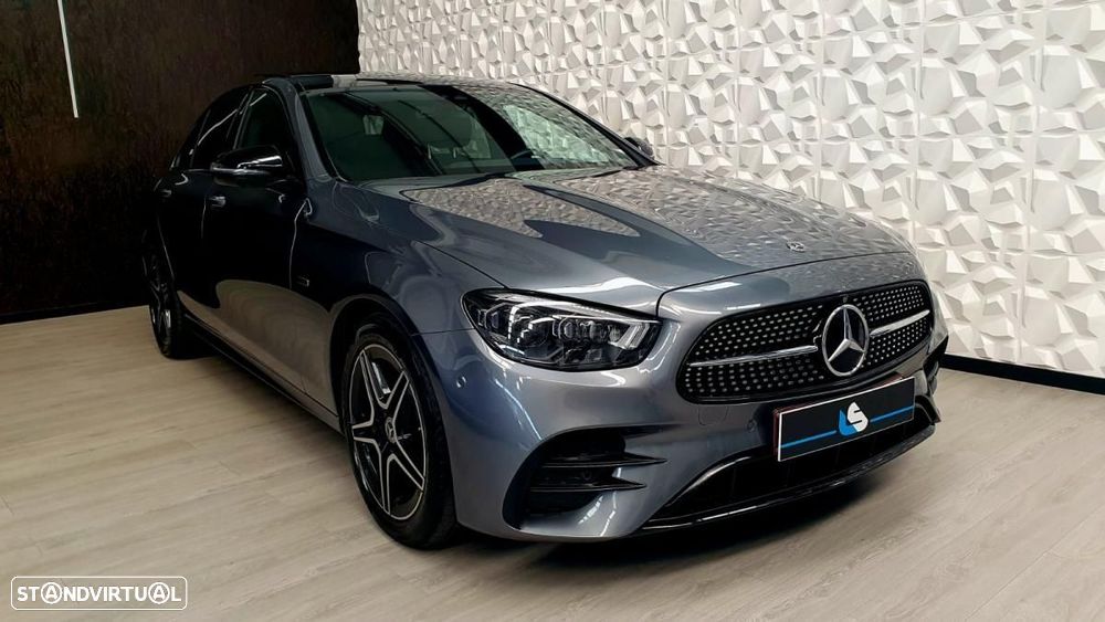 Mercedes-Benz E 300 de 9G-TRONIC AMG Line - 2