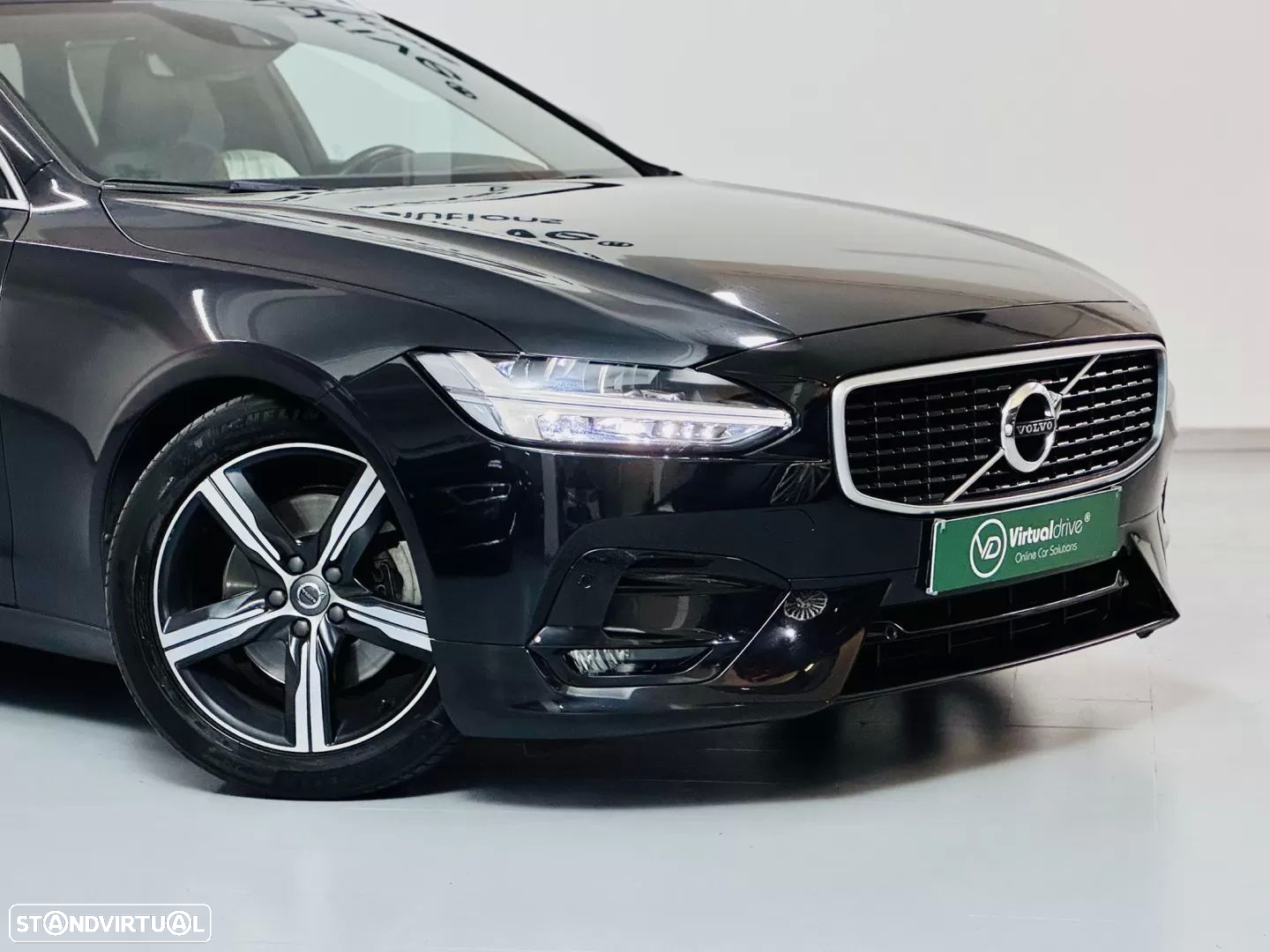 Volvo V90 2.0 D4 R-Design Geartronic - 4