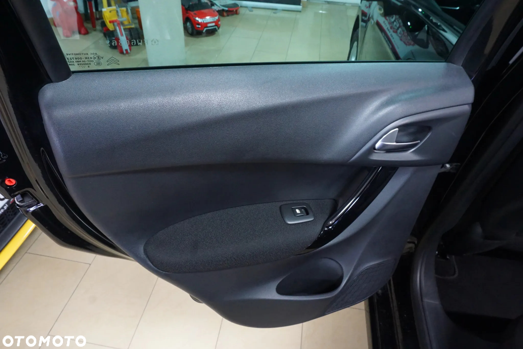 Citroën C3 1.6 BlueHDi Shine S&S - 19