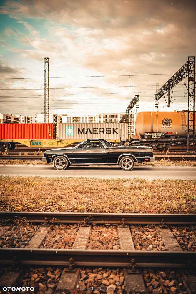 Chevrolet El Camino - 28