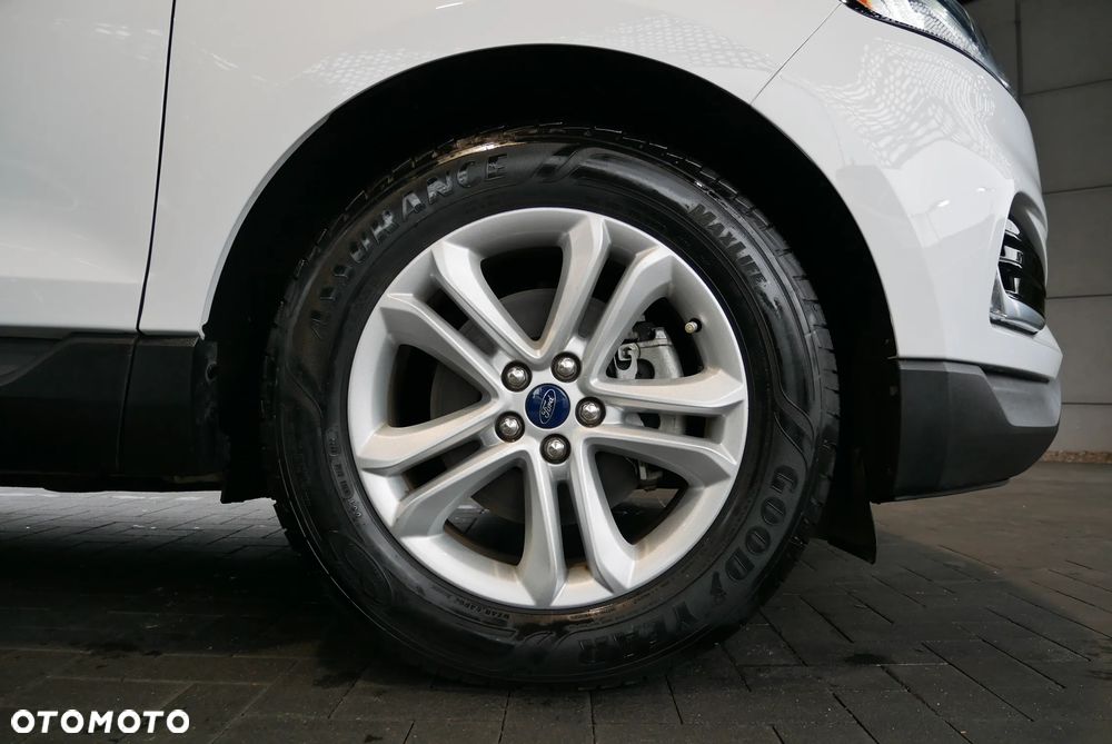 Ford Edge - 38
