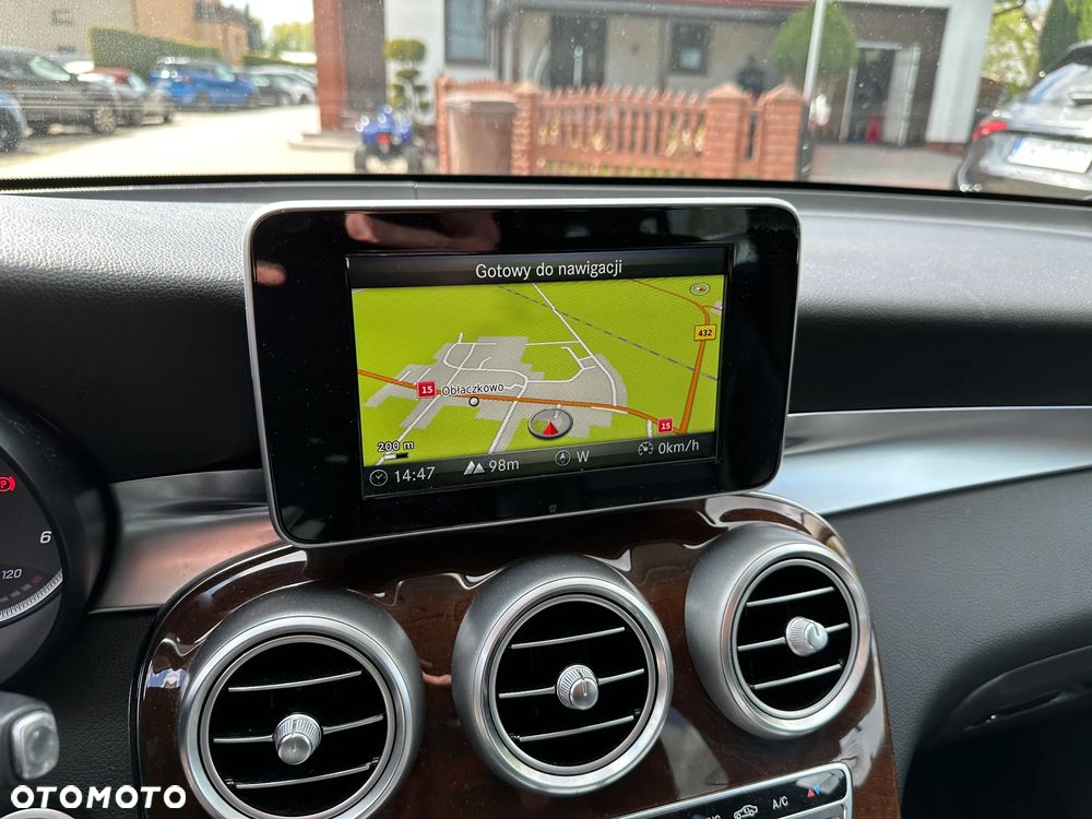 Mercedes-Benz GLC - 13