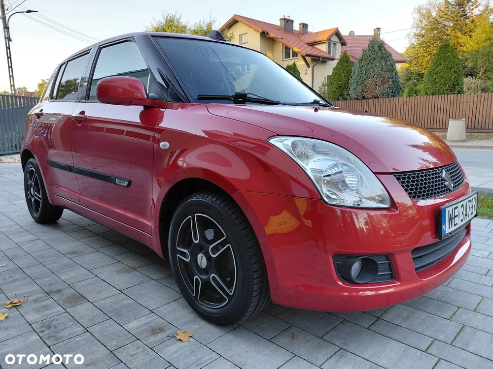 Suzuki Swift 2009 photo 2