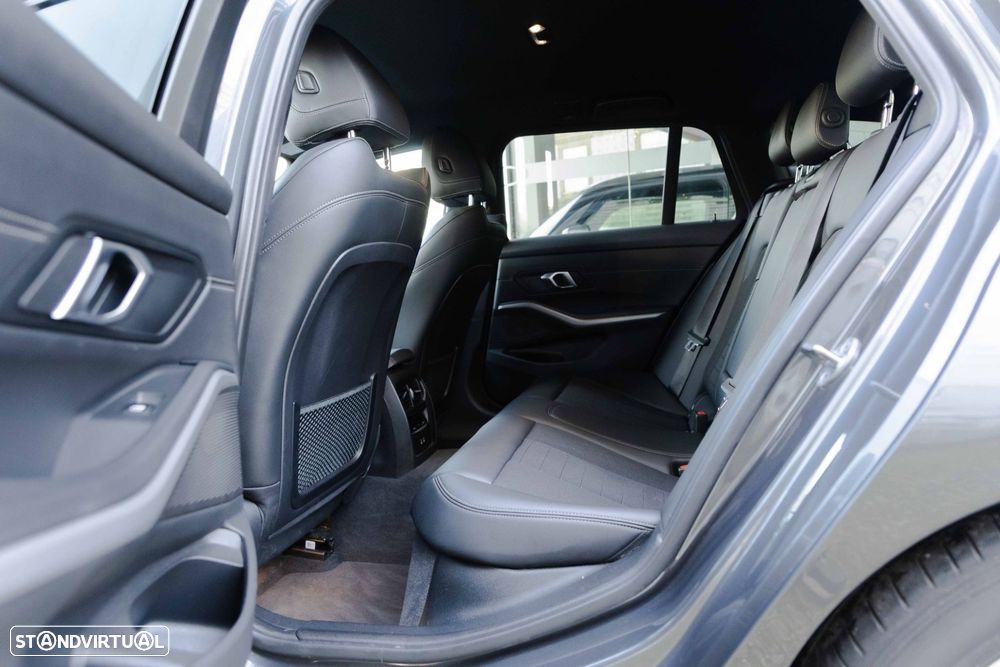 BMW 320 e Corporate Edition Auto - 15