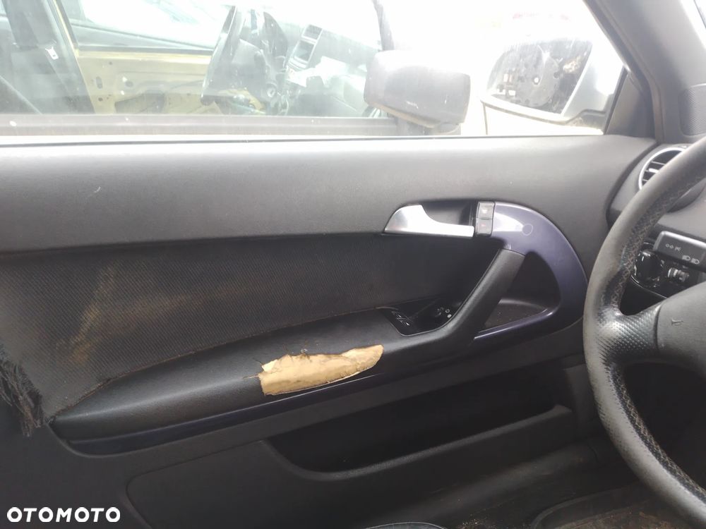 AUDI A3 8P 03-08 2.0 TDI BKD LY7W  KIEROWNICA - 22