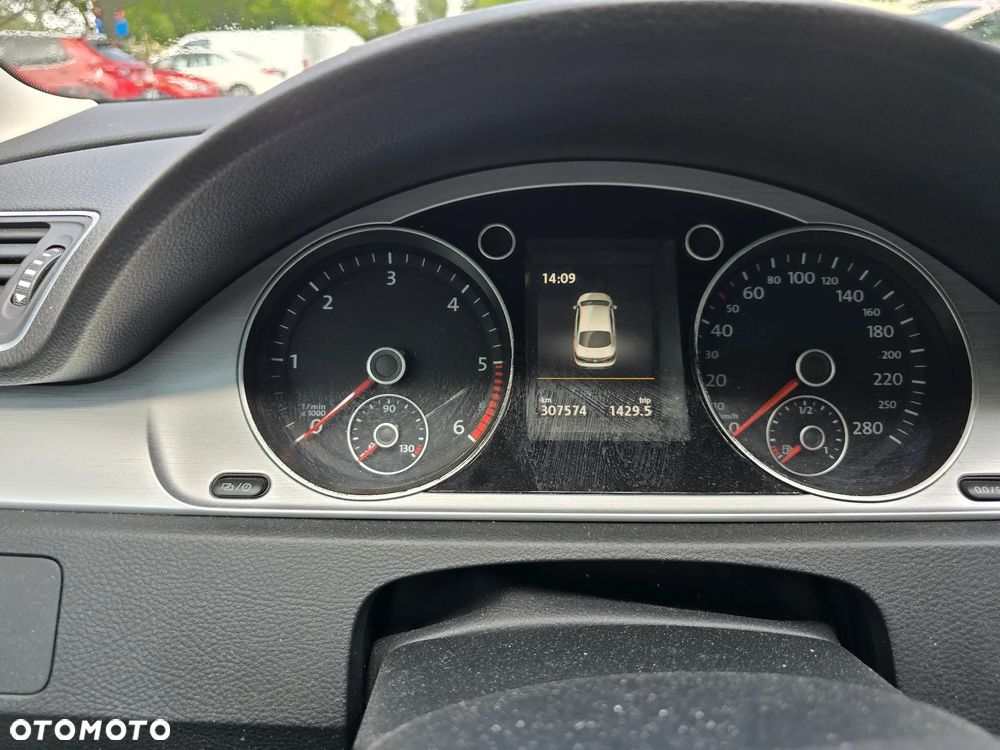 Volkswagen CC 2.0 TDI DPF BMT - 11