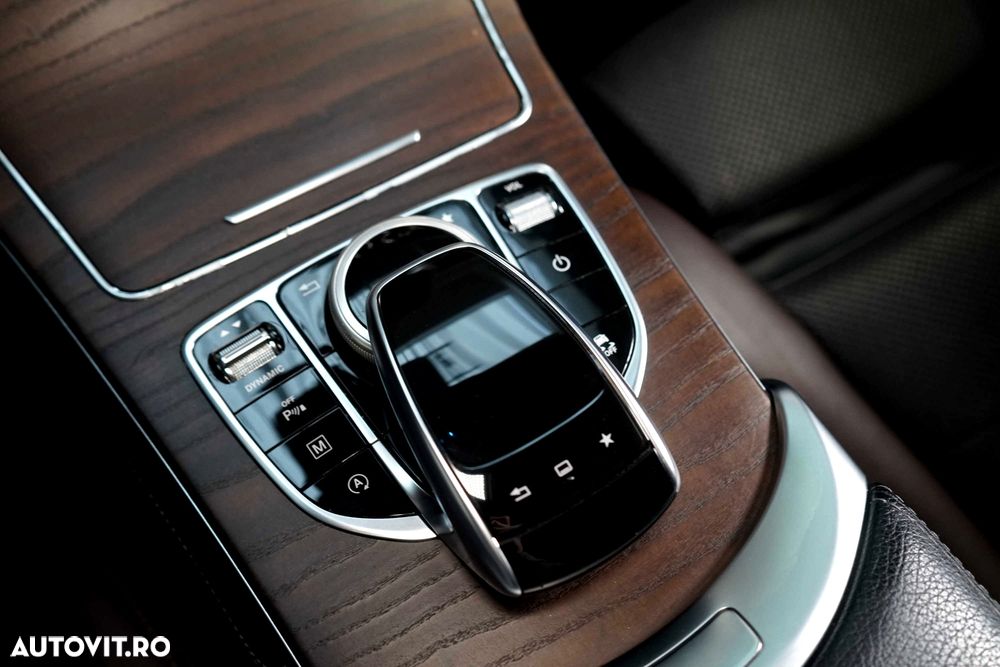 Mercedes-Benz GLC - 24