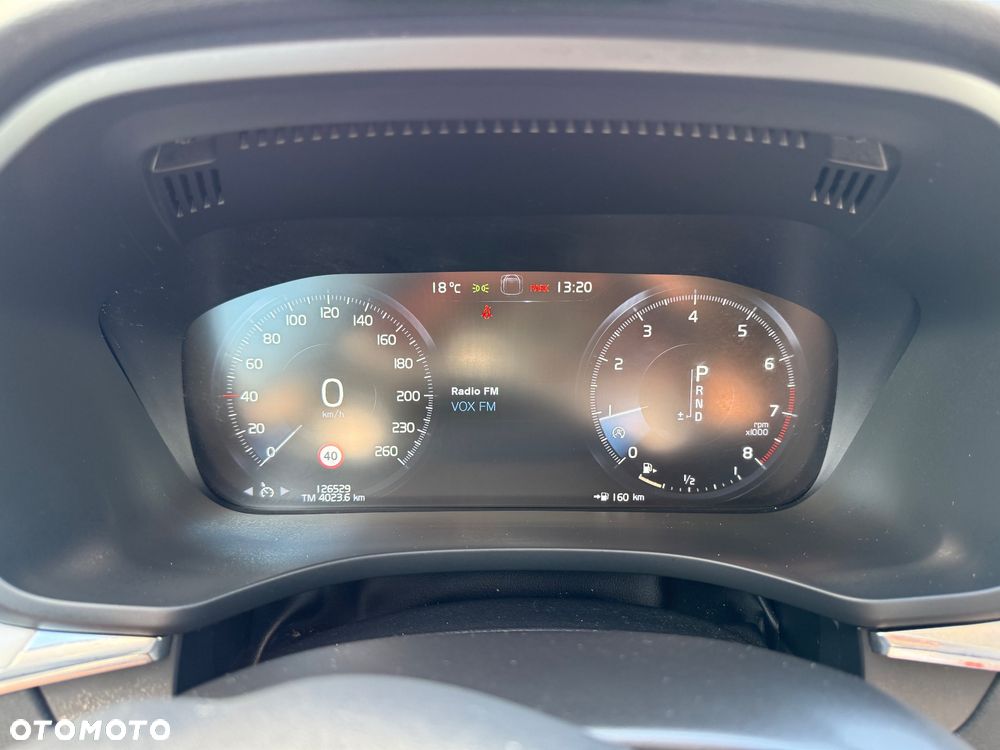 Volvo XC 60 T5 AWD Geartronic Momentum - 23