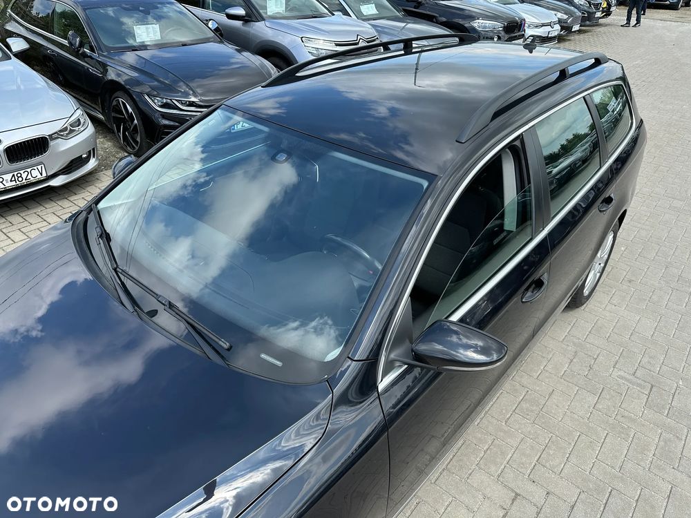 Volkswagen Passat Variant - 33