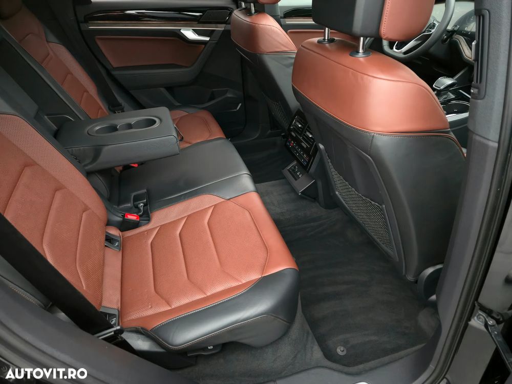 Volkswagen Touareg 3.0 V6 e-Hybrid 4Motion Aut. Atmosphere - 21