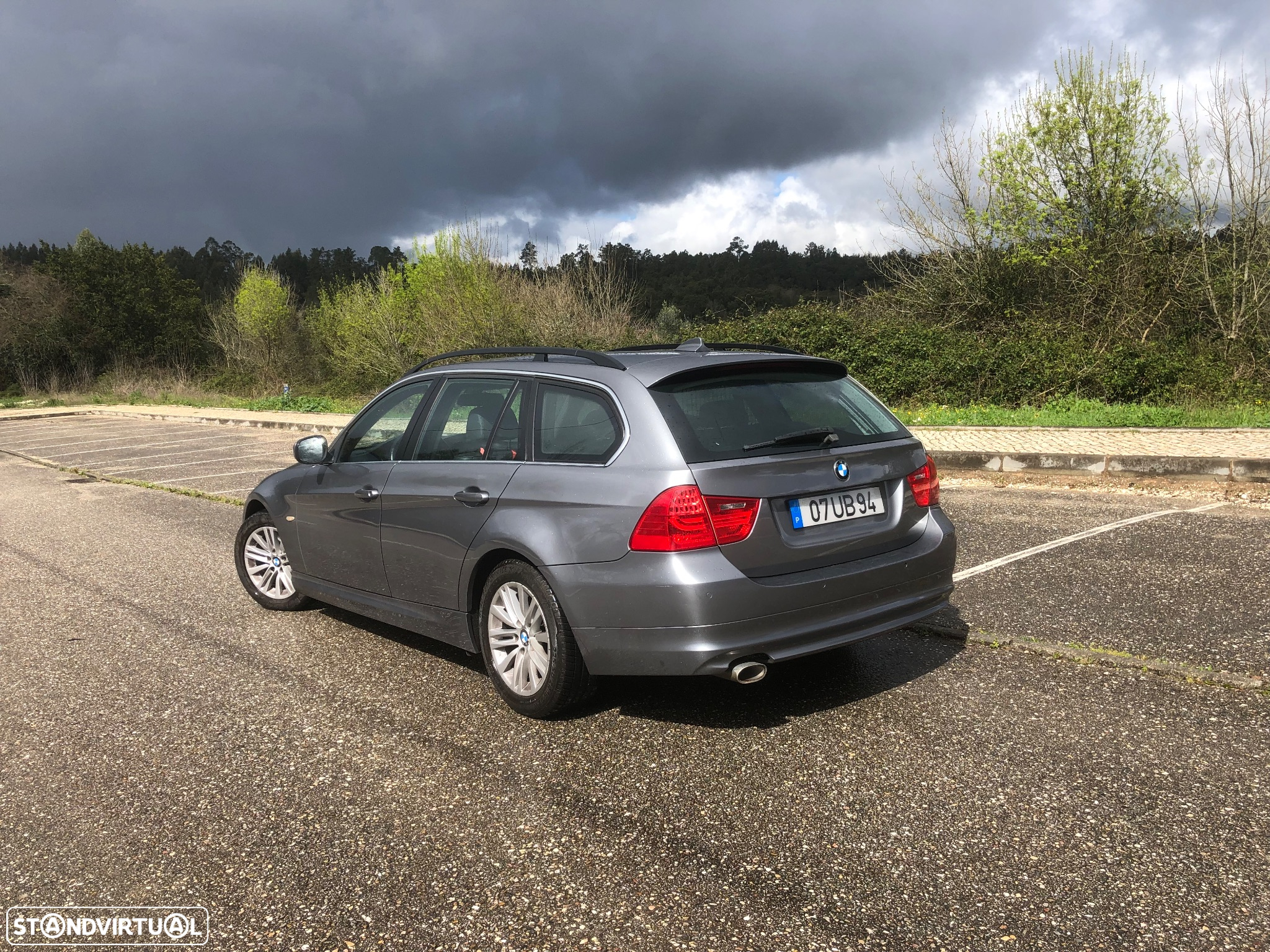 BMW 318 d Touring - 2