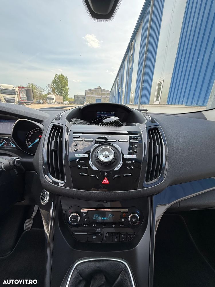 Ford Kuga 2.0 TDCi 4WD Titanium - 13