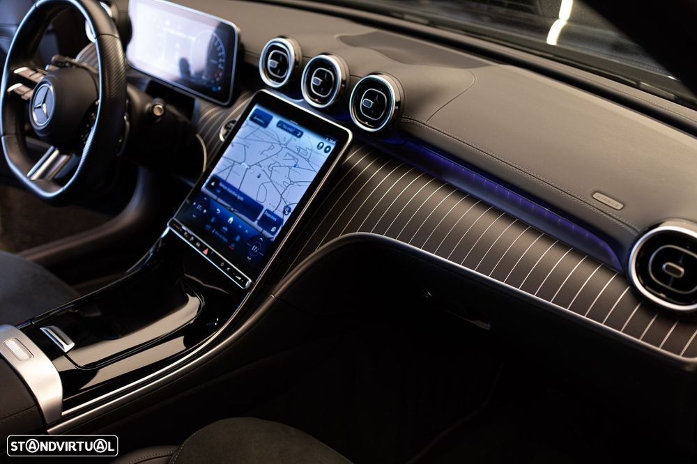 Mercedes-Benz C 300 e AMG Line - 24