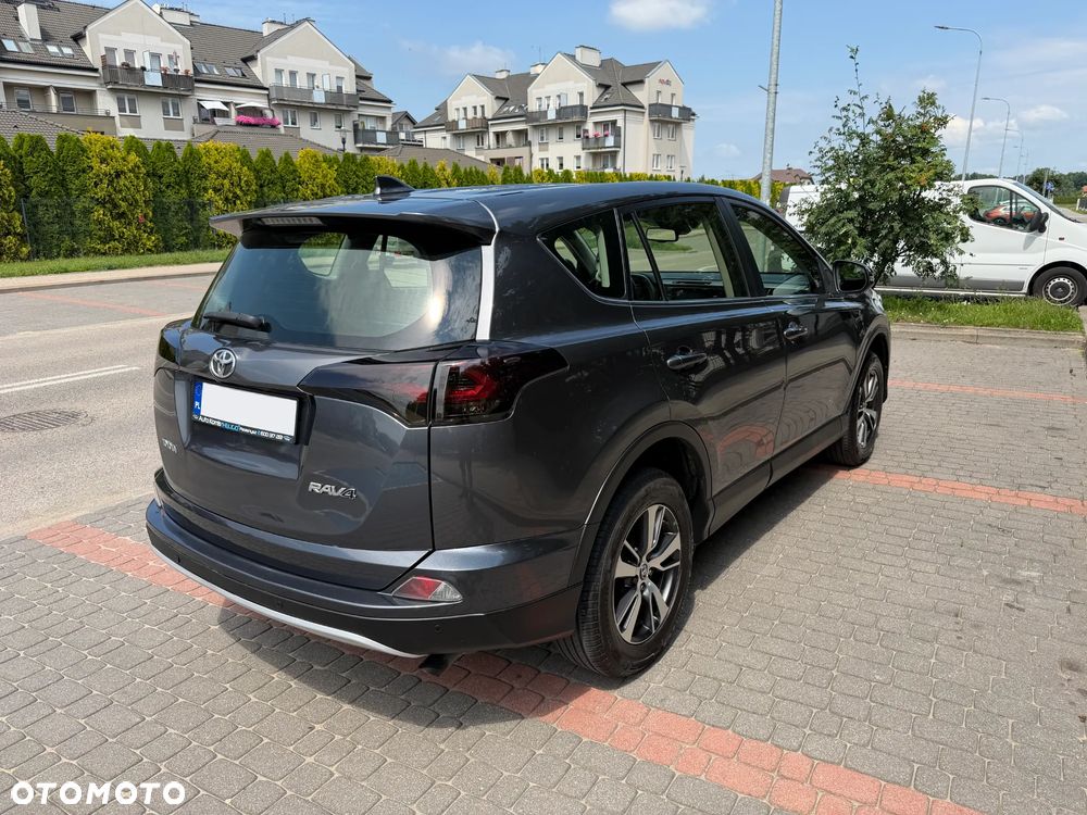 Toyota RAV4 2.0 D-4D Premium 4x2 - 5