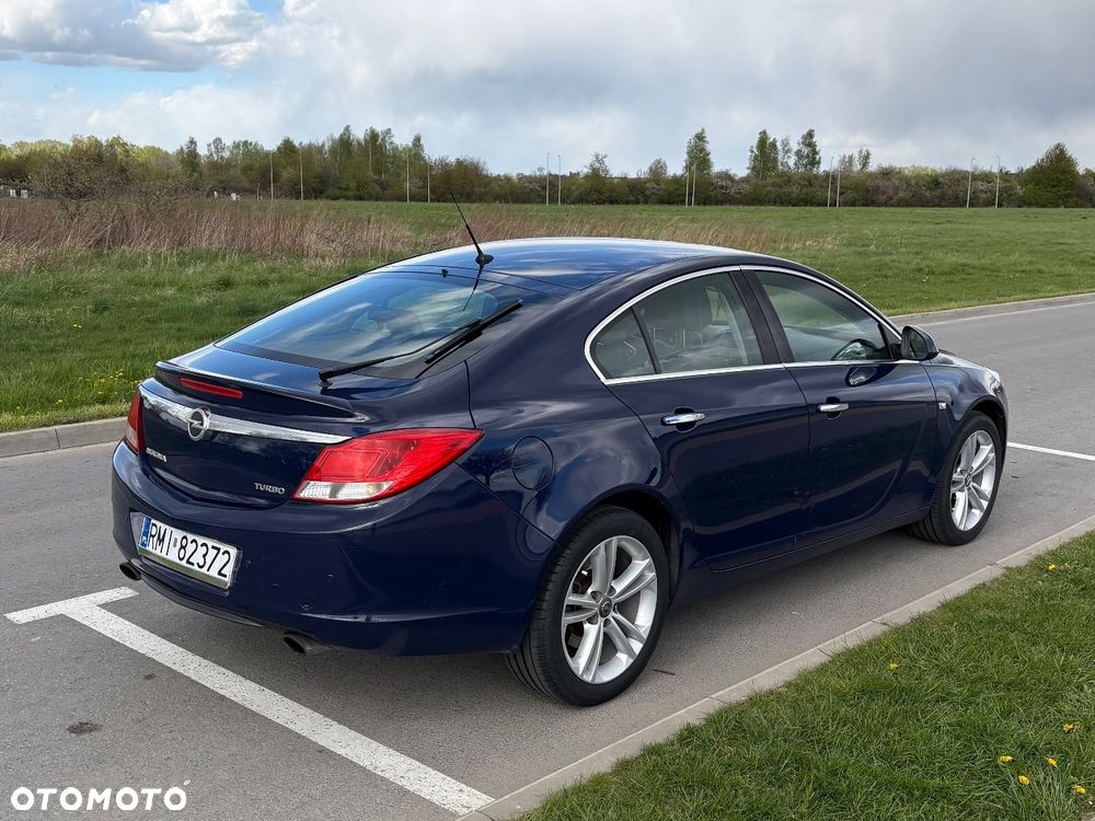 Opel Insignia 1.6 T Cosmo - 4