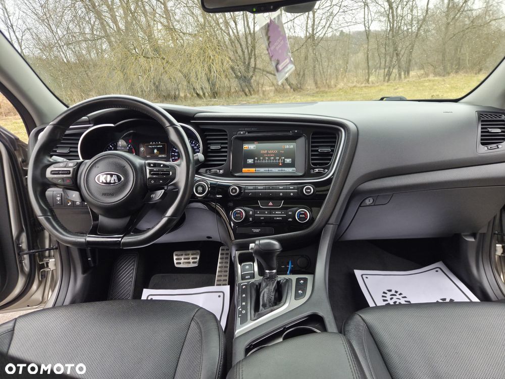 Kia Optima - 16