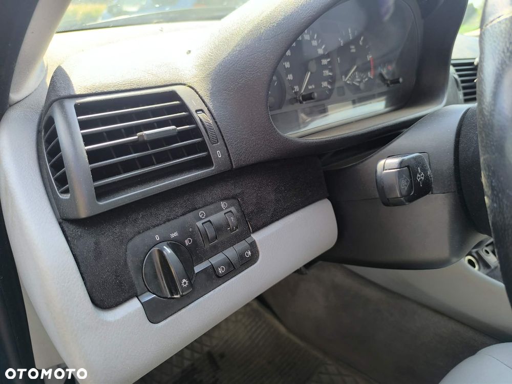 BMW Seria 3 320d - 10