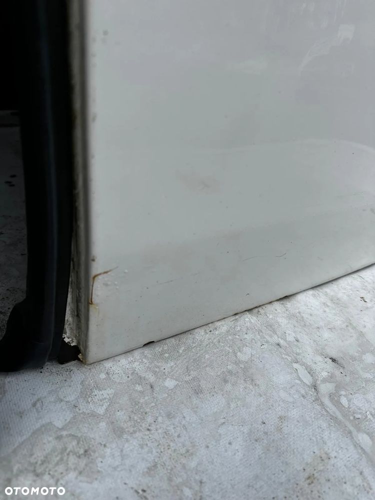 Drzwi Tył Tylne Skrzydełka Lewe Prawe VW T5 Lift Transporter 2010r LB9A Europa Stan bdb - 9