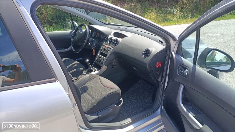 Peugeot 308 1.6 HDi Sport - 11