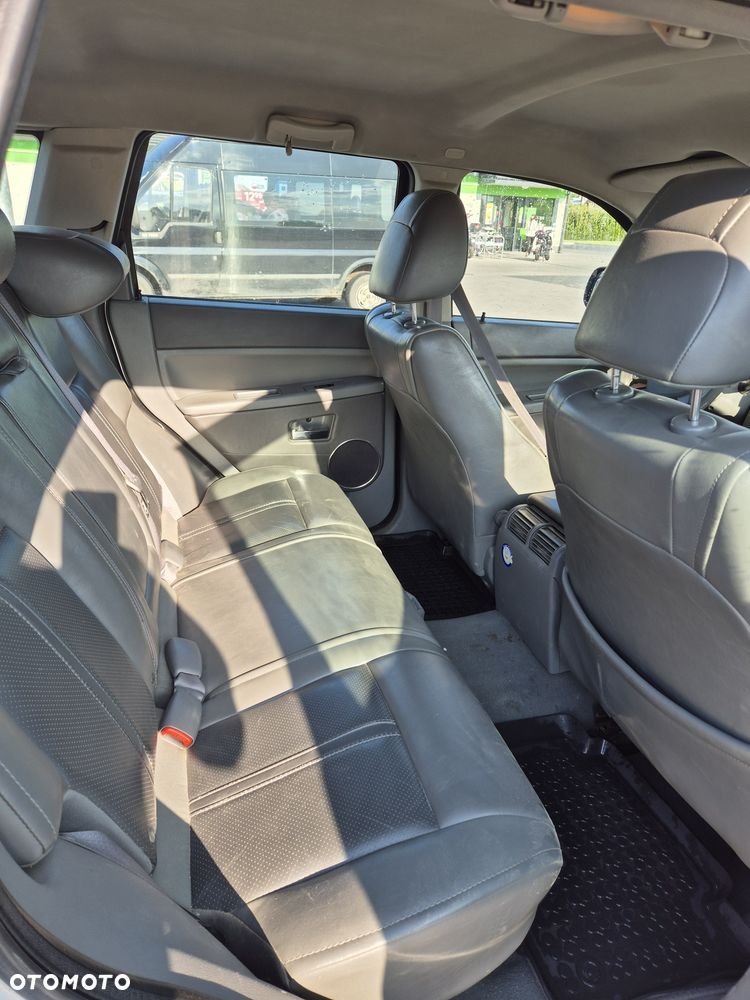 Jeep Grand Cherokee - 6