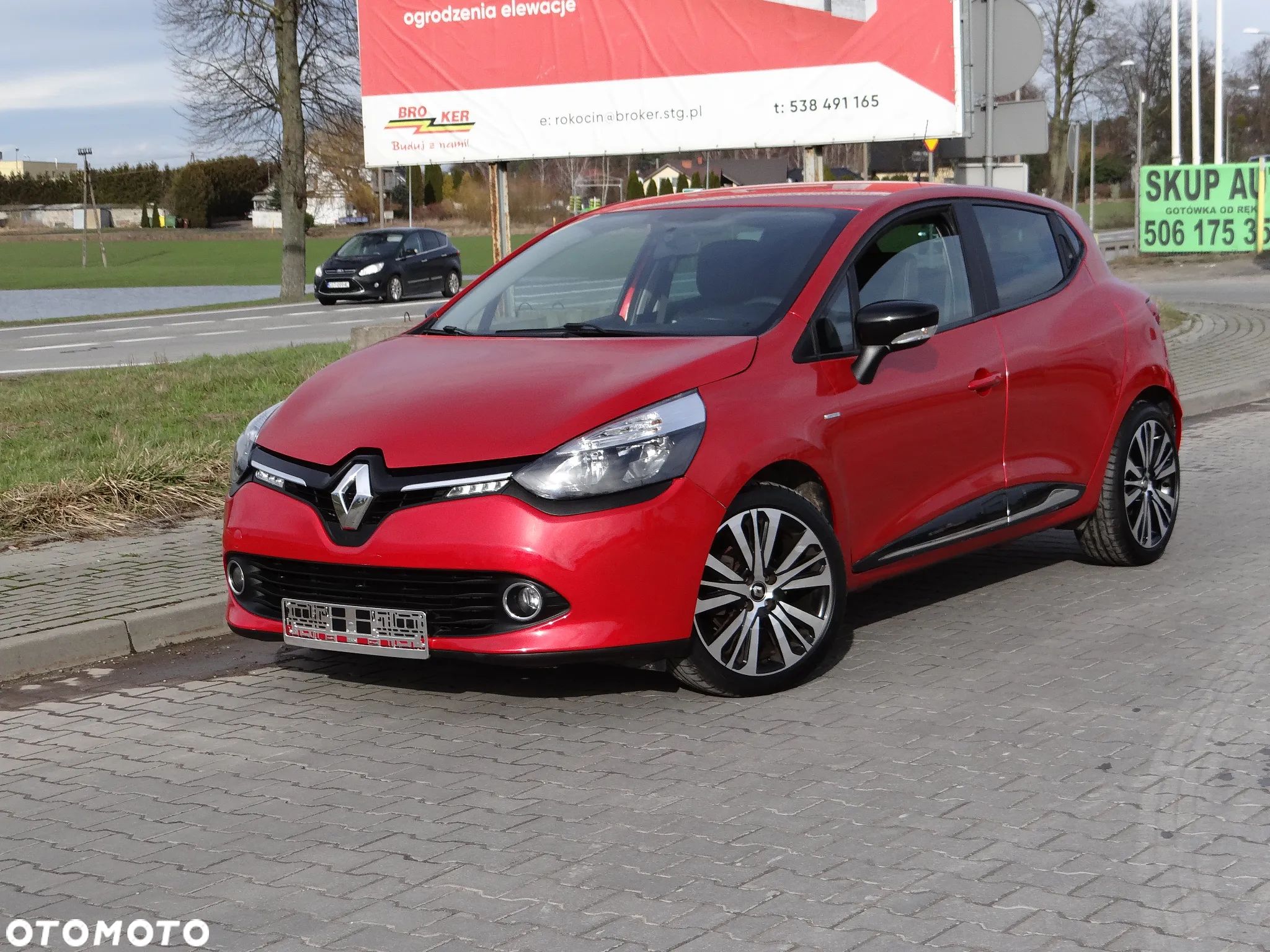 Renault Clio - 1
