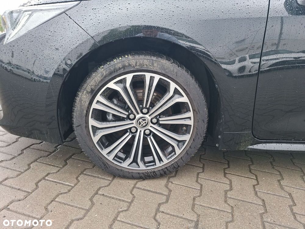 Toyota Corolla 2.0 Hybrid Executive - 22