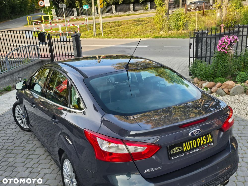 Ford Focus 1.6 EcoBoost Titanium - 18