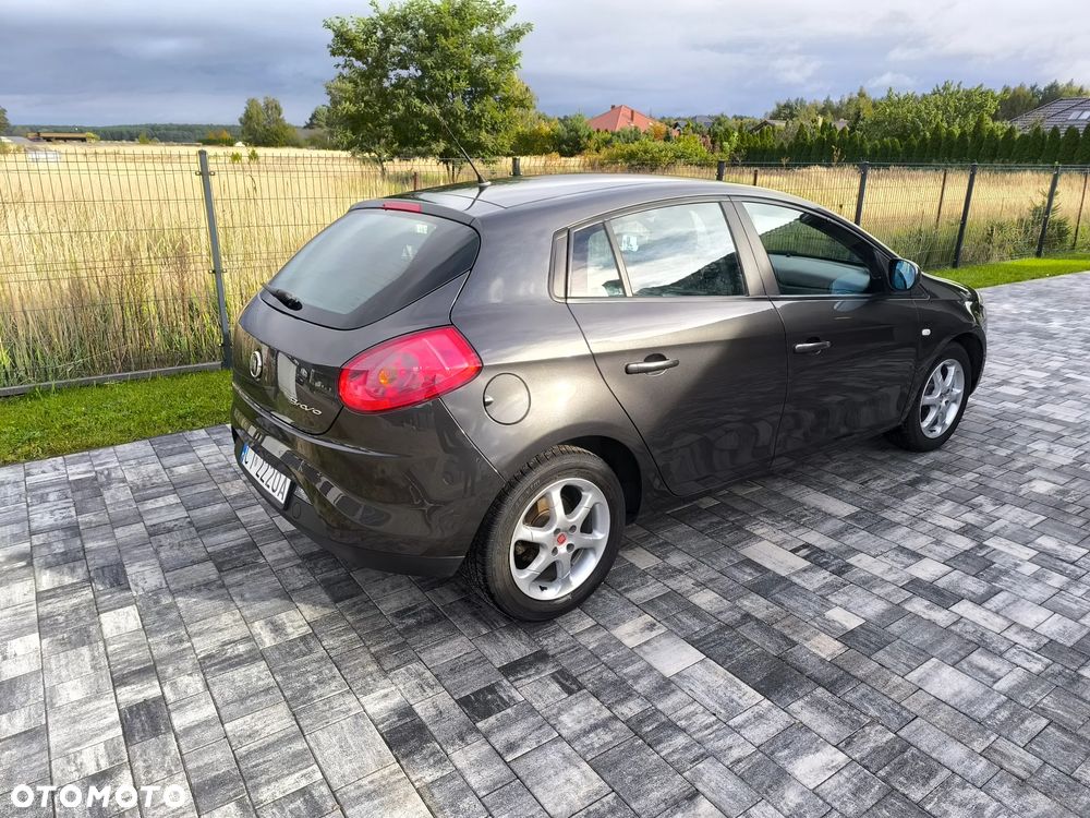 Fiat Bravo 1.4 16V Dynamic - 2