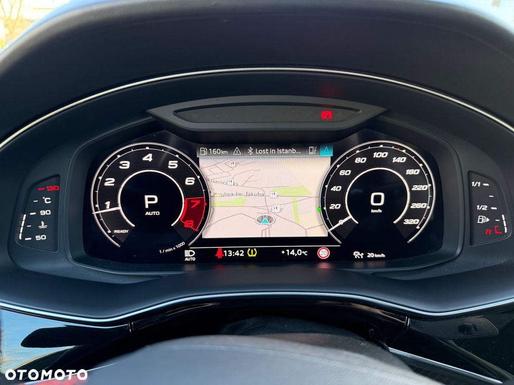 Audi RS Q8 TFSI Quattro Tiptronic - 24