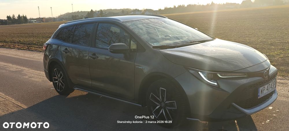 Toyota Corolla 1.8 Hybrid Trek - 12